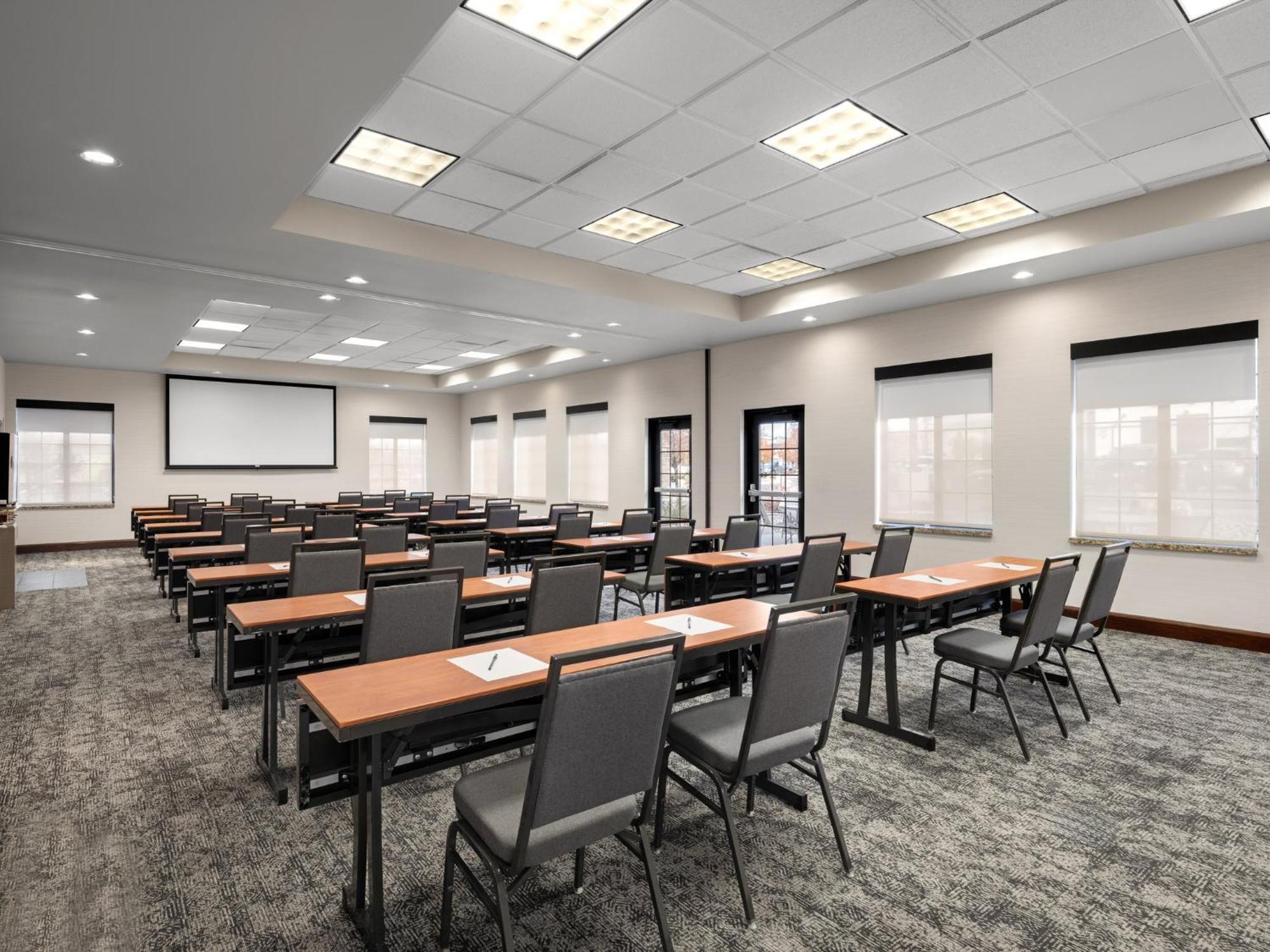 Staybridge Suites Midvale By Ihg Exterior photo